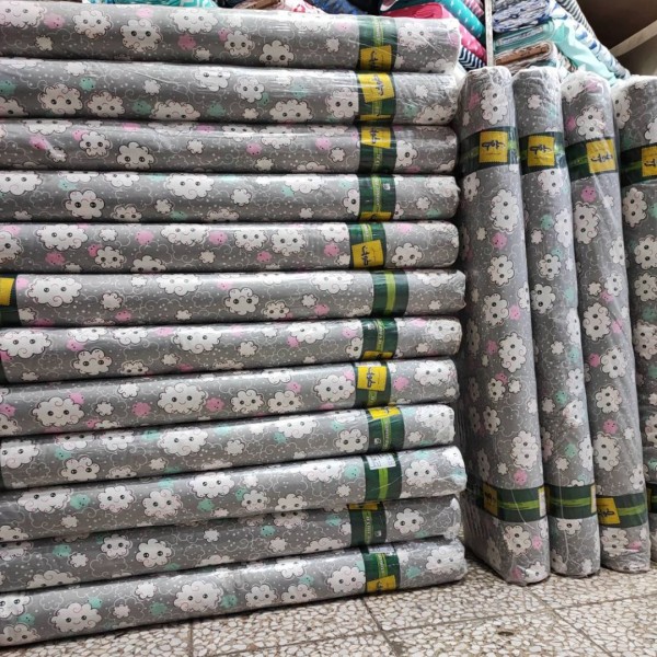 فروش اینترنتی پارچه ملحفه طرح ابری مهربان عرض 2 متر