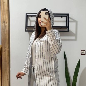 مانتوپشمی زنانه